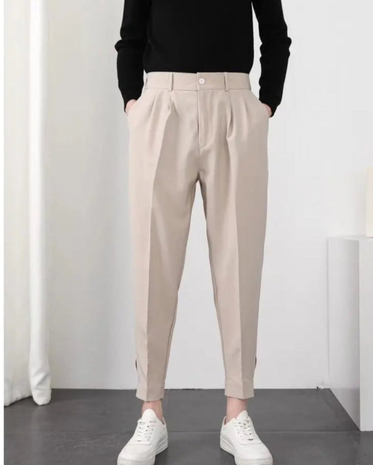 Vigoratti Line™ – Men's Slim Tapered Casual Pants –  Pleated Streetwear Trousers